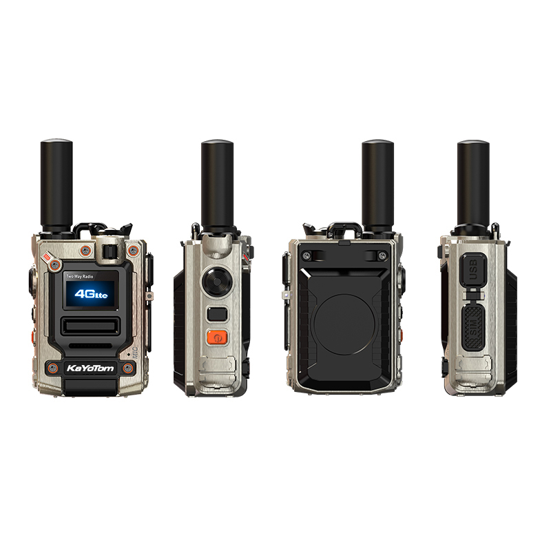 Long-distance walkie talkie: Ensures clear talk even at great distances.