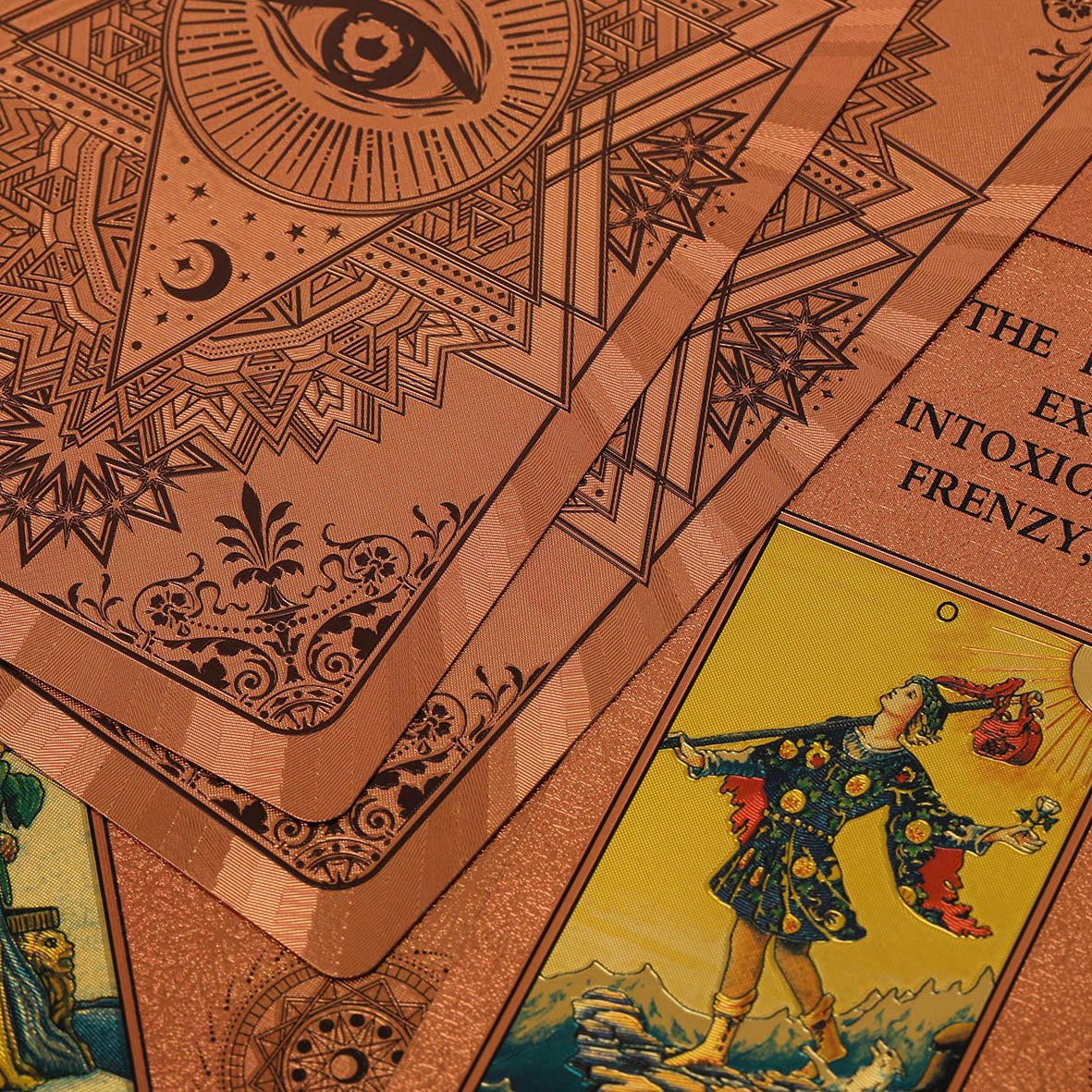 Emerald & Gold Foil Tarot Deck:The Ultimate Waterproof Learning Tarot with Keywords and Magnetic Flip Box