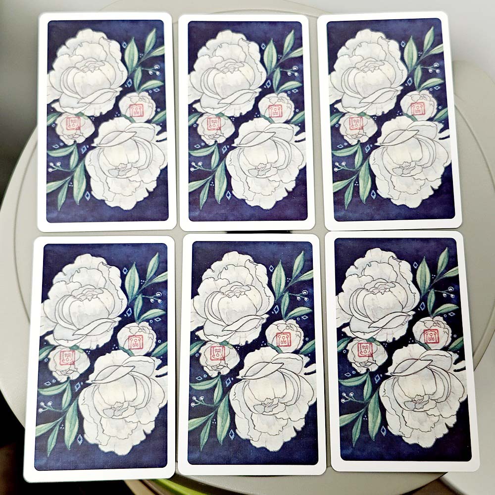Pure White Peony Tarot Deck 