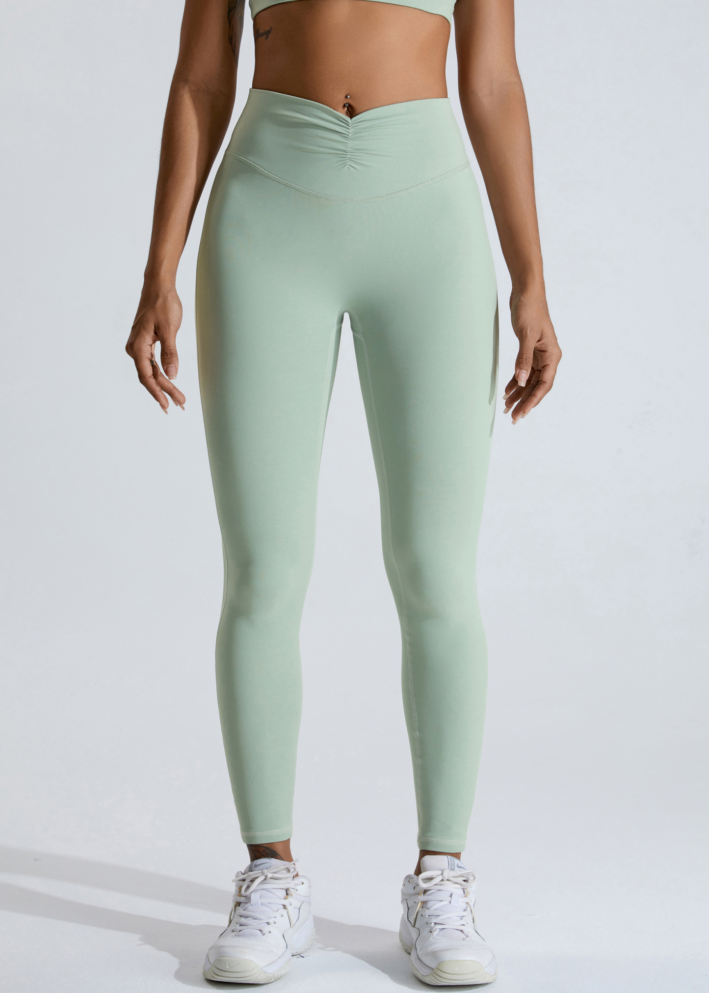  Customized 2024 New V-Waist Pleated Yoga Pants