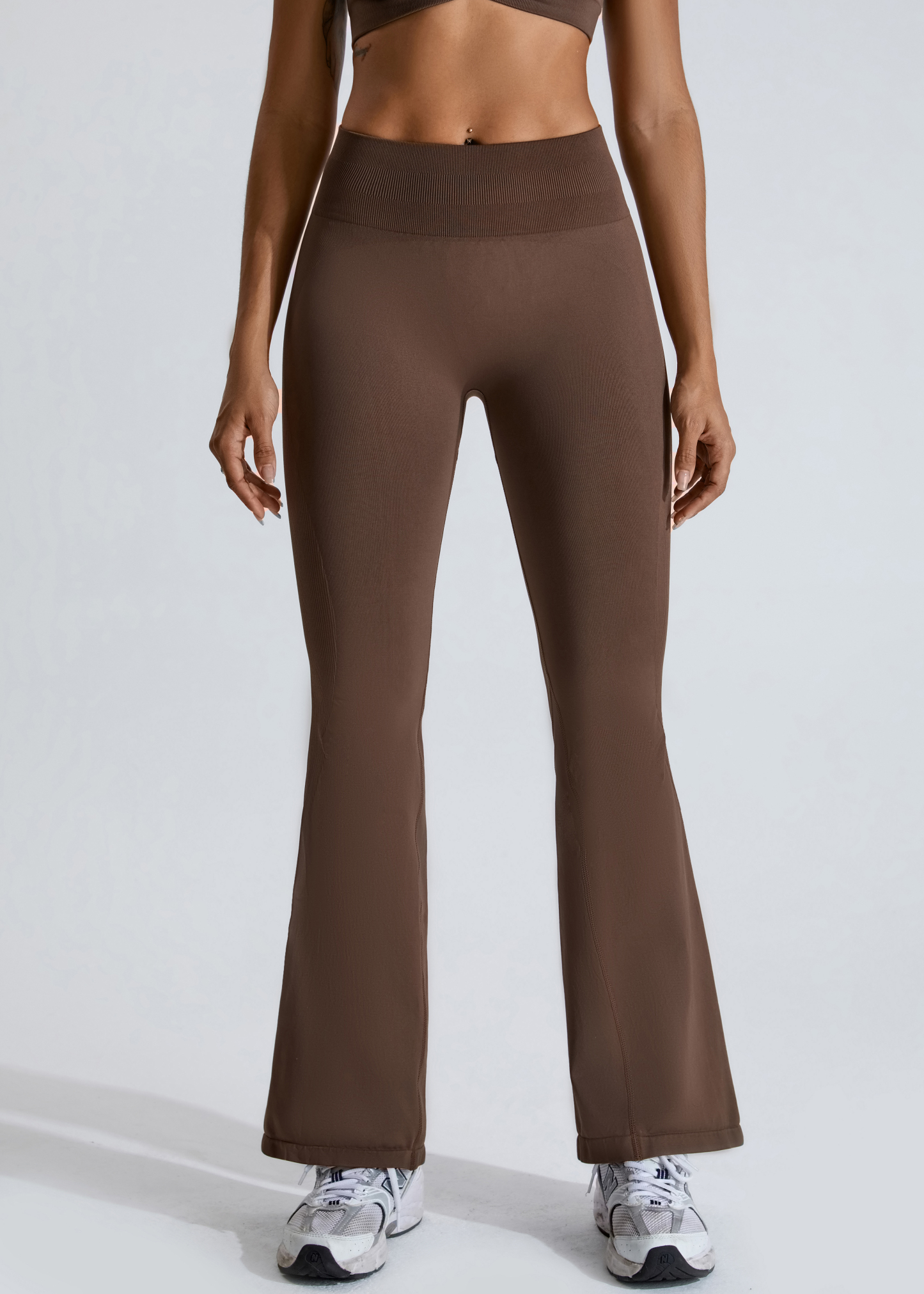 Customized Seamless Skinny Hip Lifting Yoga Flared Pants