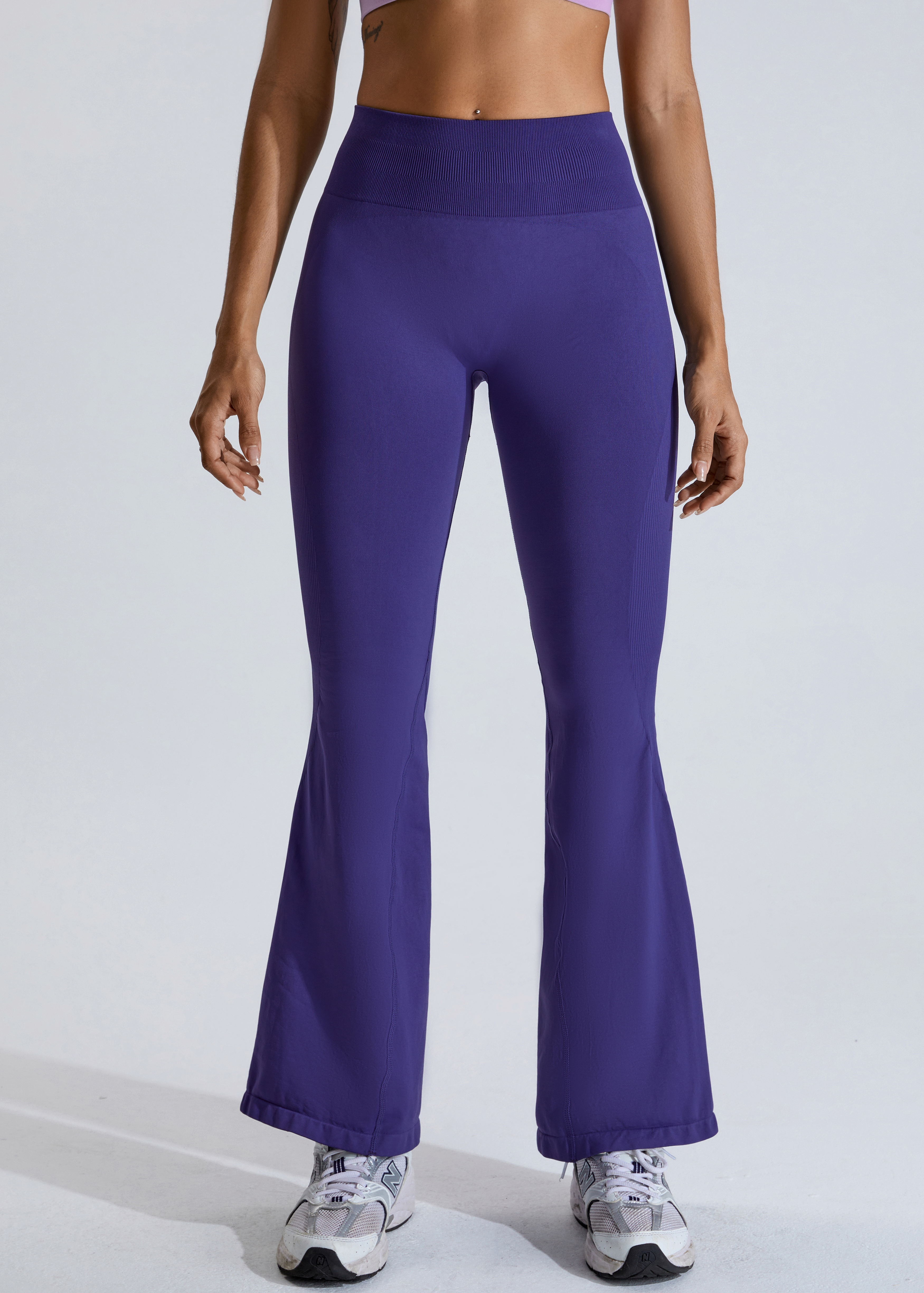 Customized Seamless Skinny Hip Lifting Yoga Flared Pants