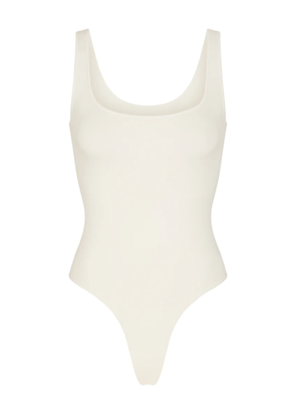 ESSENTIAL SCOOP NECK BODYSUIT