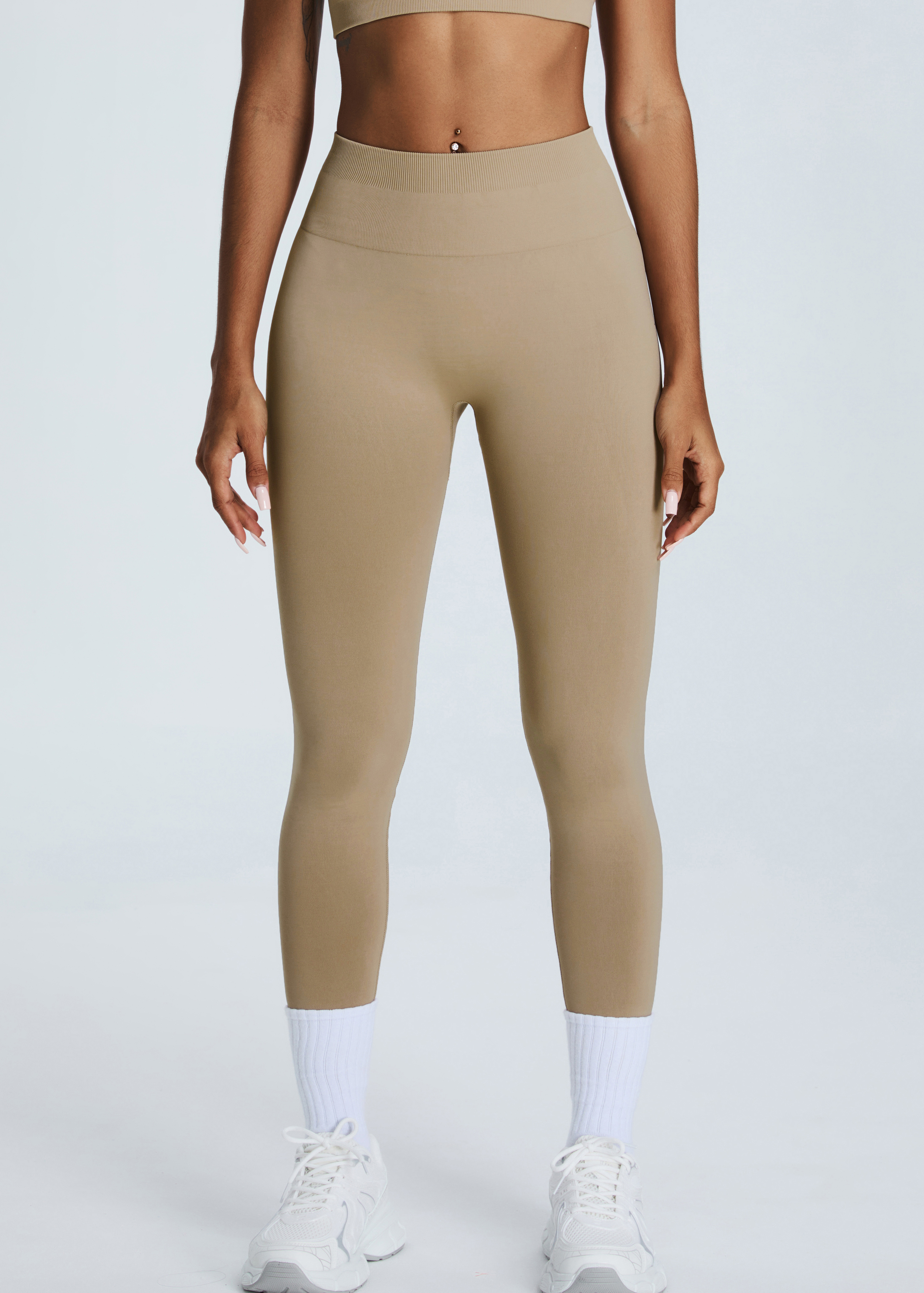 customized Seamless knit athletic leggings