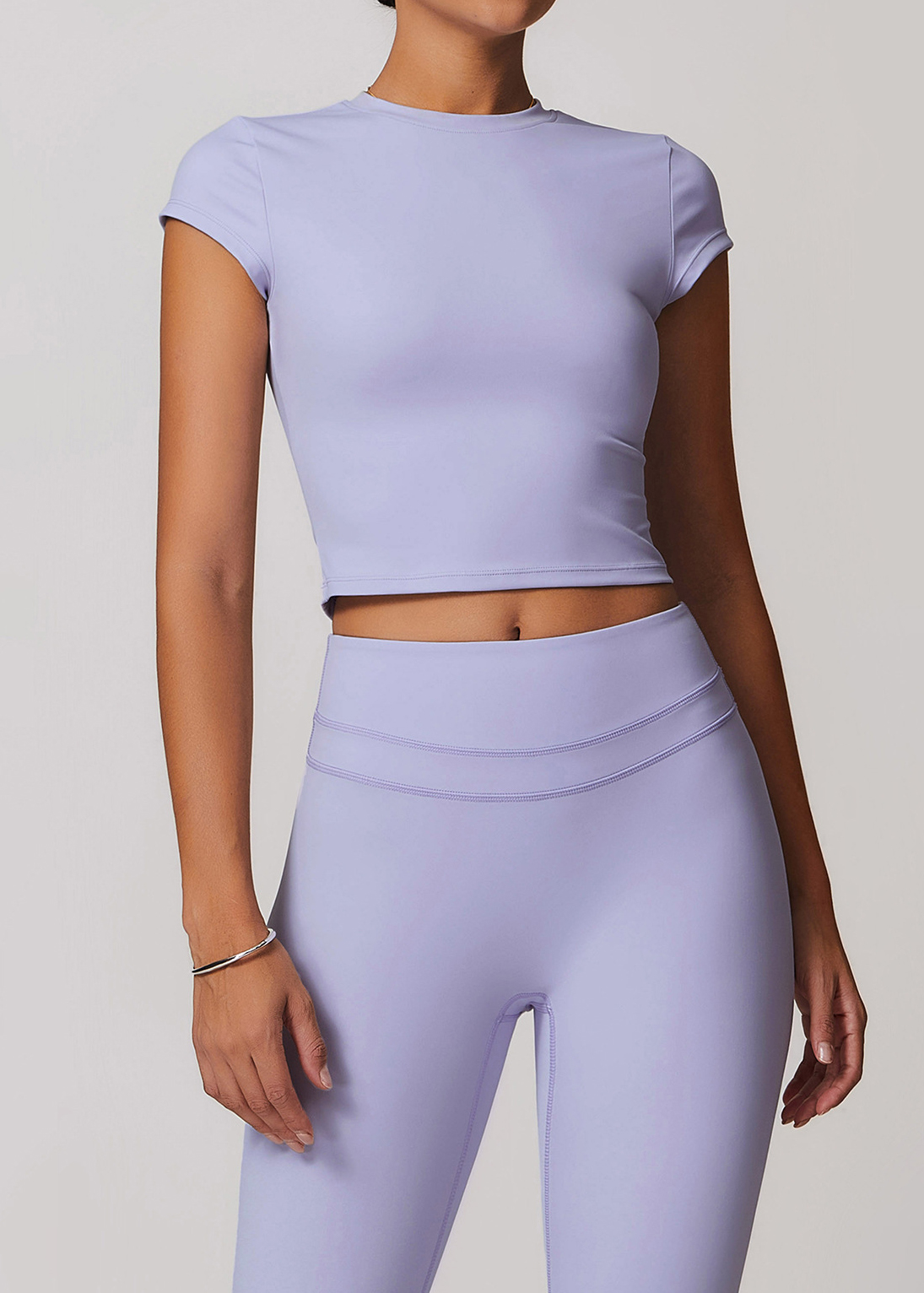 Customized Quick Dry Yoga Wear Short Sleeve