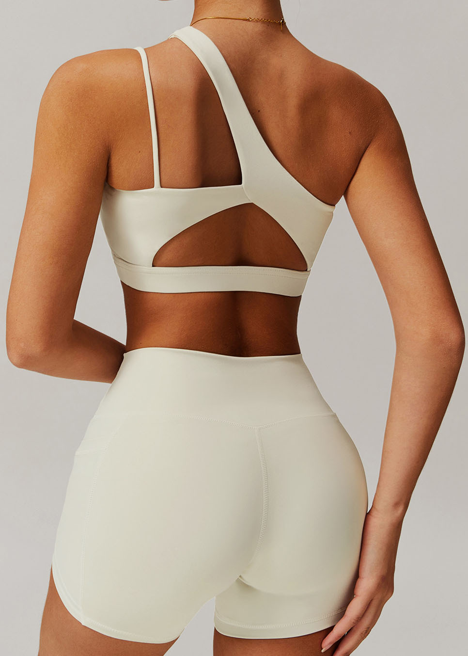 Customized One-shoulder yoga bra