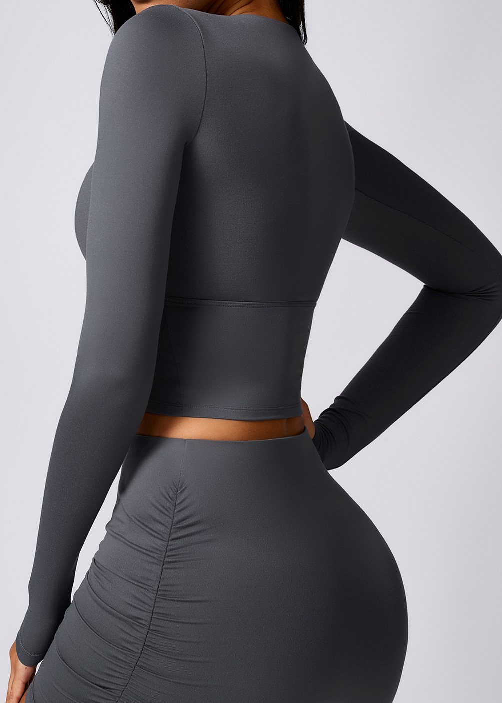 Customized Casual Athletic Long Sleeve Top with Chest Pad