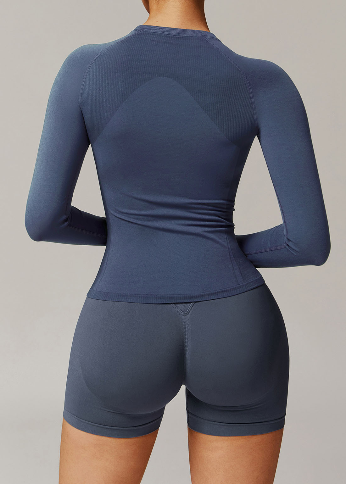 Customized Tight Fit Seamless Long Sleeve Yoga T-Shirt