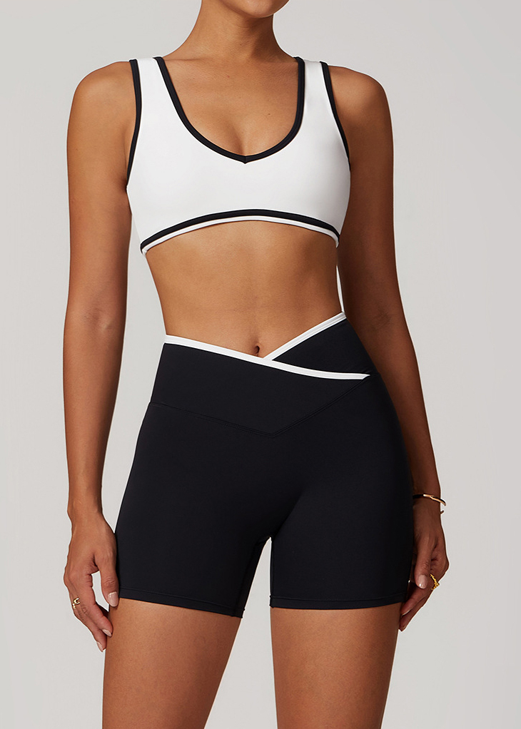 Customized Contrast color wide strap sports bra