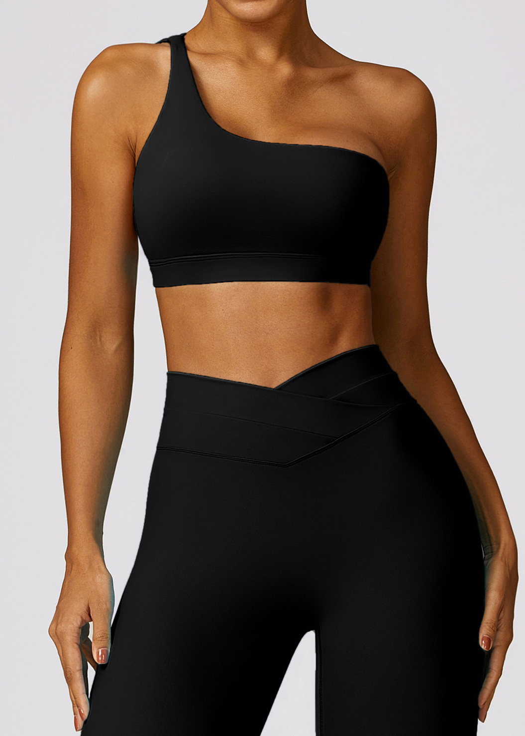 Customized Slanted One-Shoulder Back Yoga Bra