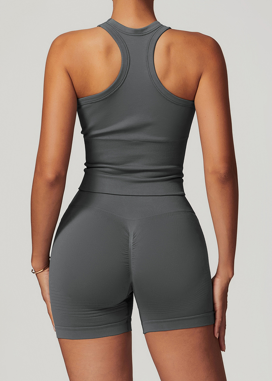 Customized Seamless tight yoga undershirt