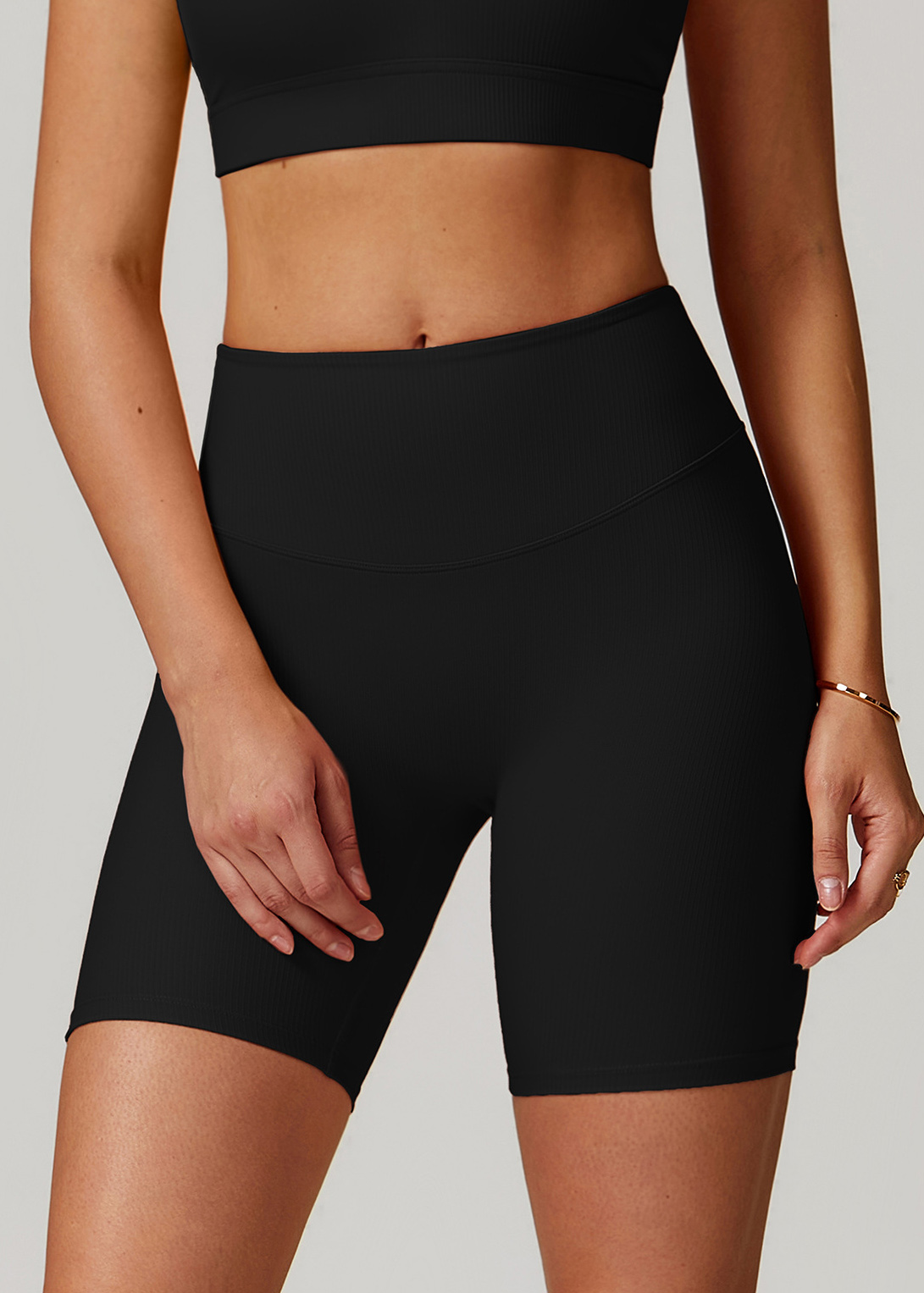 Customized Threaded tight hip-lifting yoga shorts