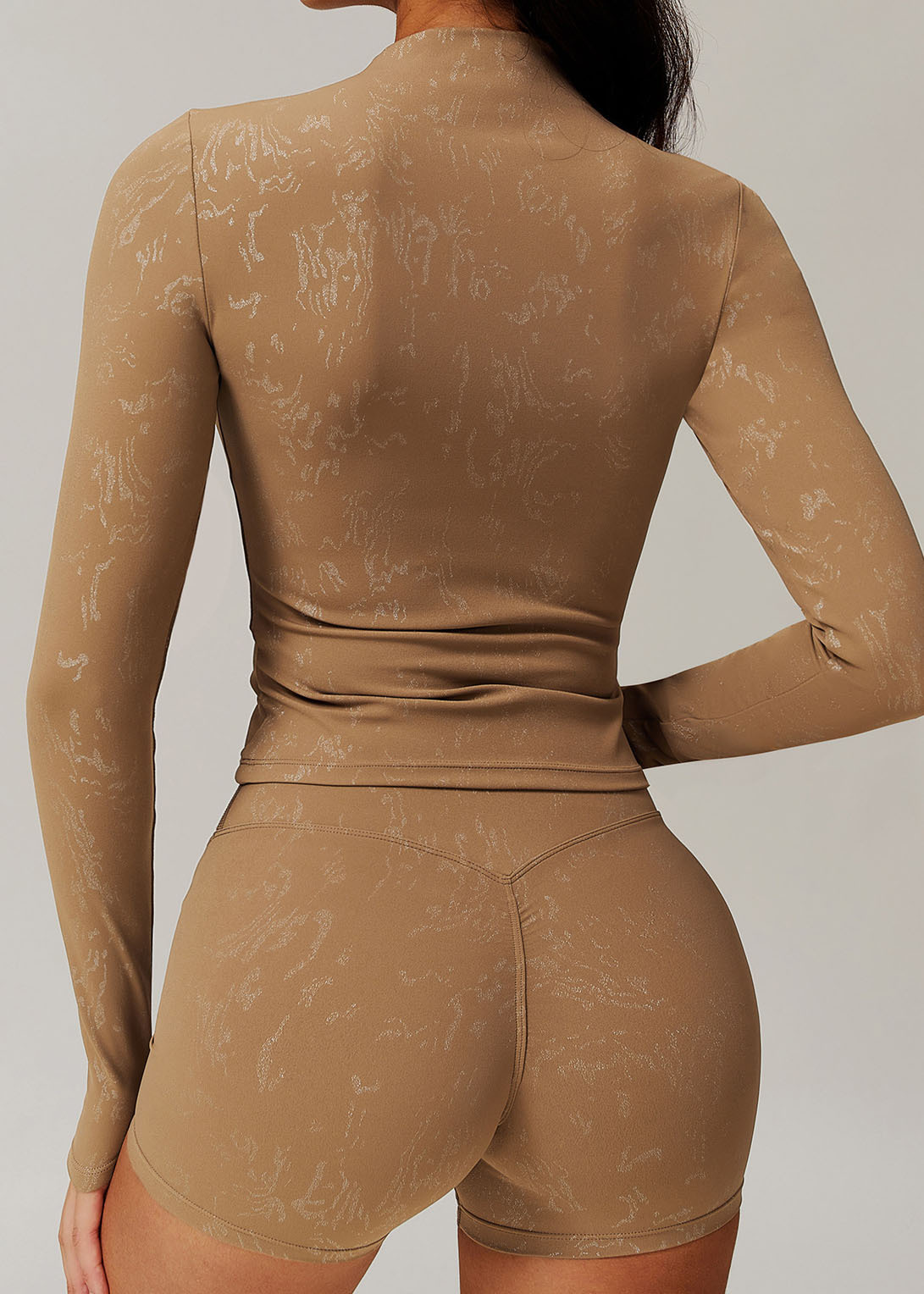 Customized Quick-drying hot stamping yoga long sleeves