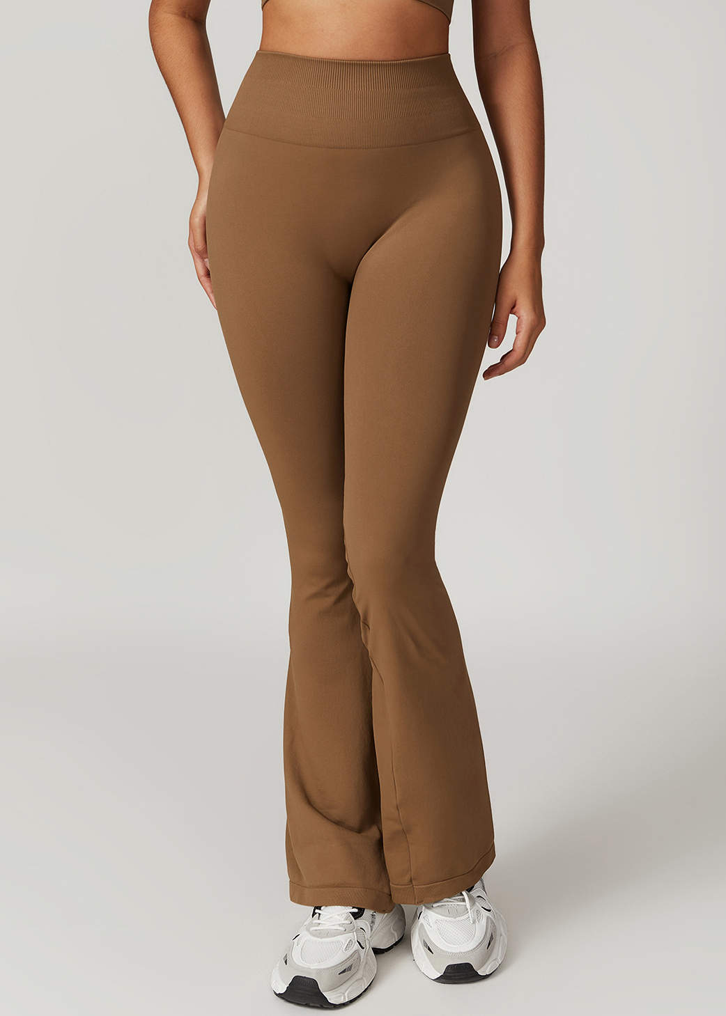 Customized Skinny Seamless Hip Lifting Yoga Flared Pants