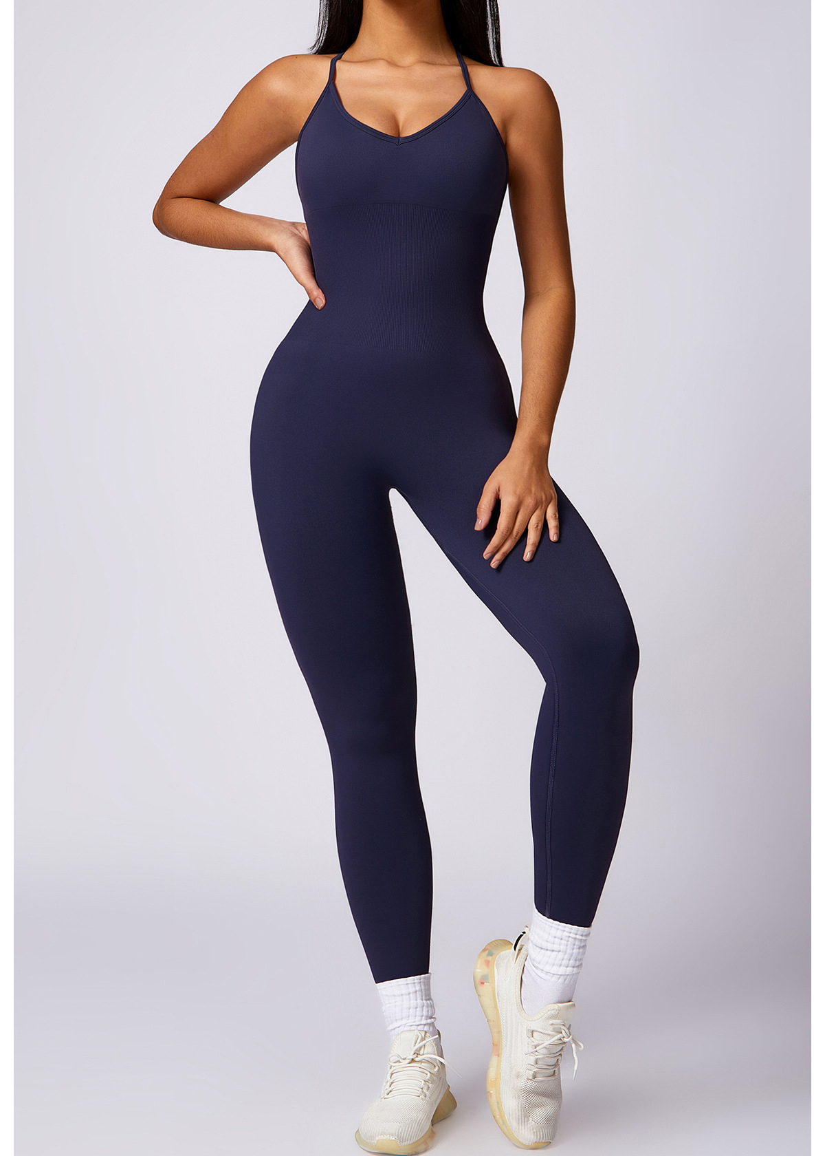Customized Seamless One-piece Yoga Wear with Chest Pad