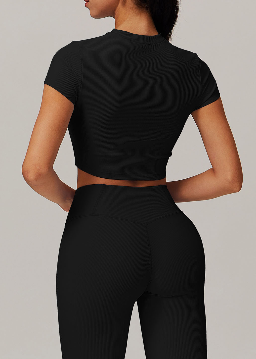 Customized Quick-drying short-sleeved yoga clothes