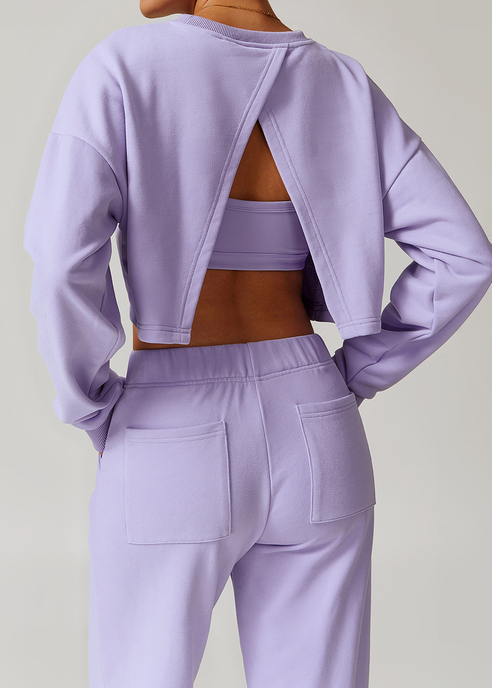 Customized autumn and winter round neck sports sweatshirt