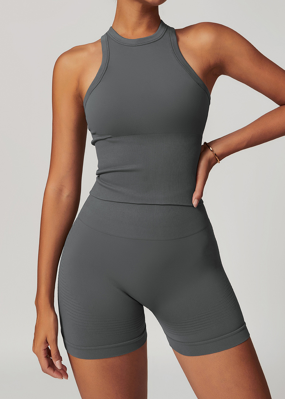 Customized Seamless tight yoga undershirt