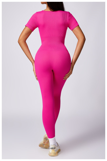 Customized Tight Seamless One-piece Yoga Wear