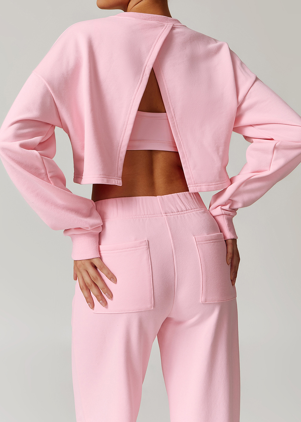 Customized autumn and winter round neck sports sweatshirt