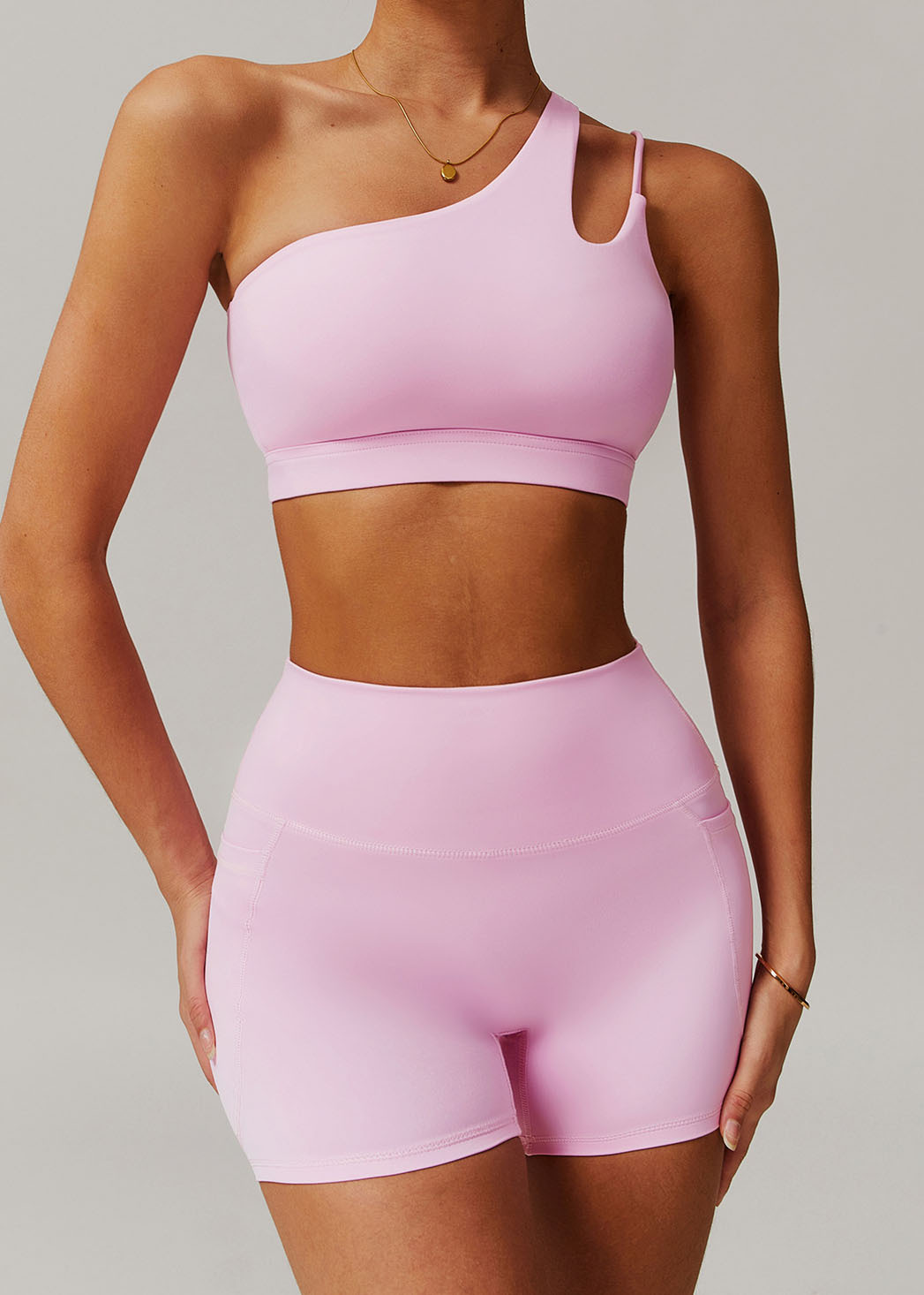 Customized One-shoulder yoga bra