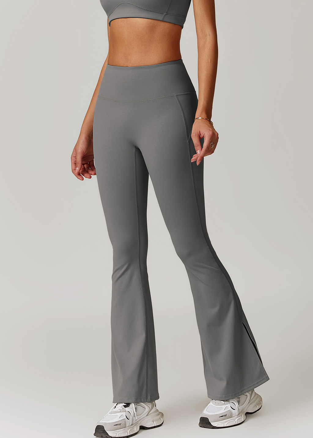 Customized Hip-lift flared wide-leg pants