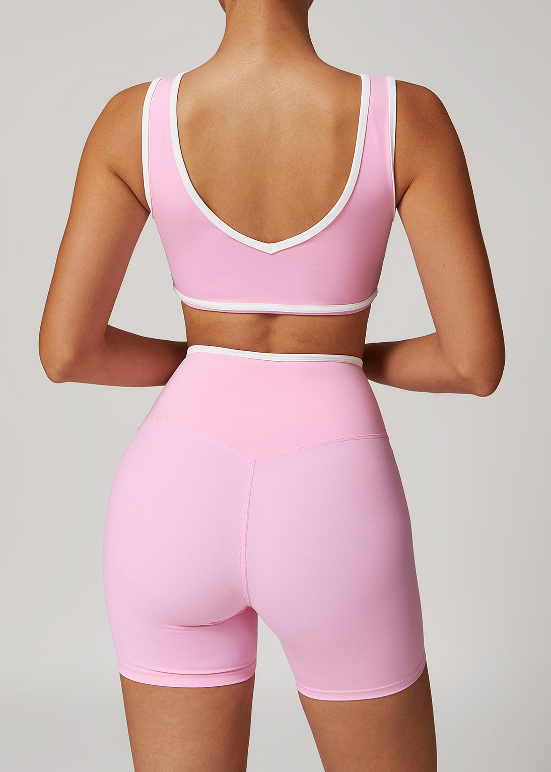 Customized Contrast color wide strap sports bra