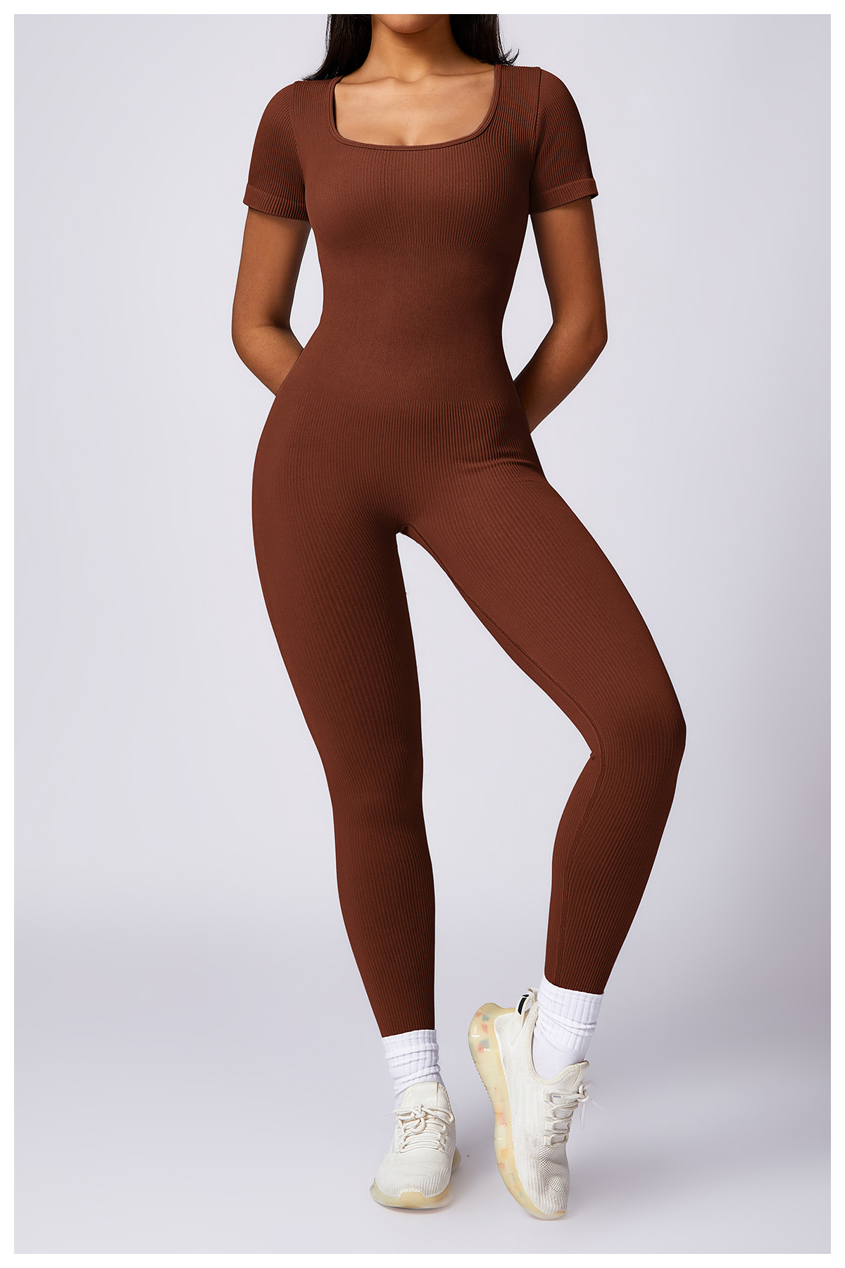 Customized Tight Seamless One-piece Yoga Wear