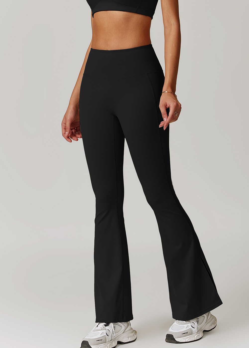 Customized Hip-lift flared wide-leg pants