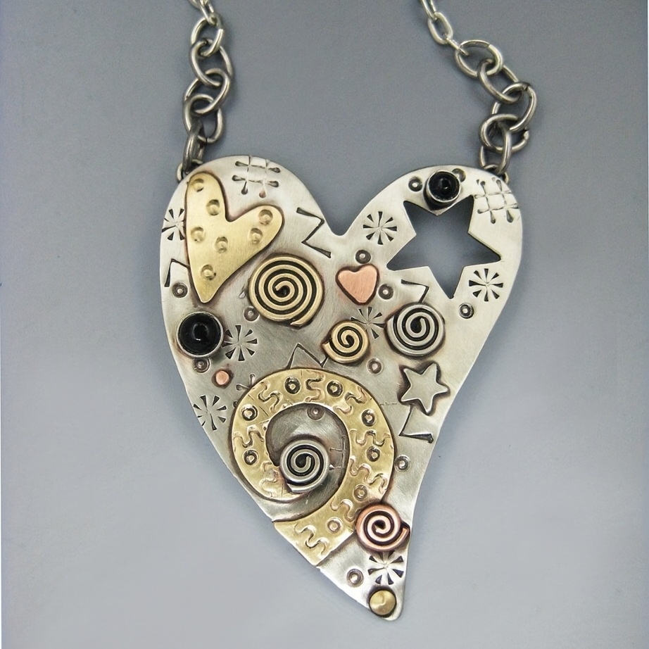 Vintage Love Heart Hollow Star Pendant Necklace