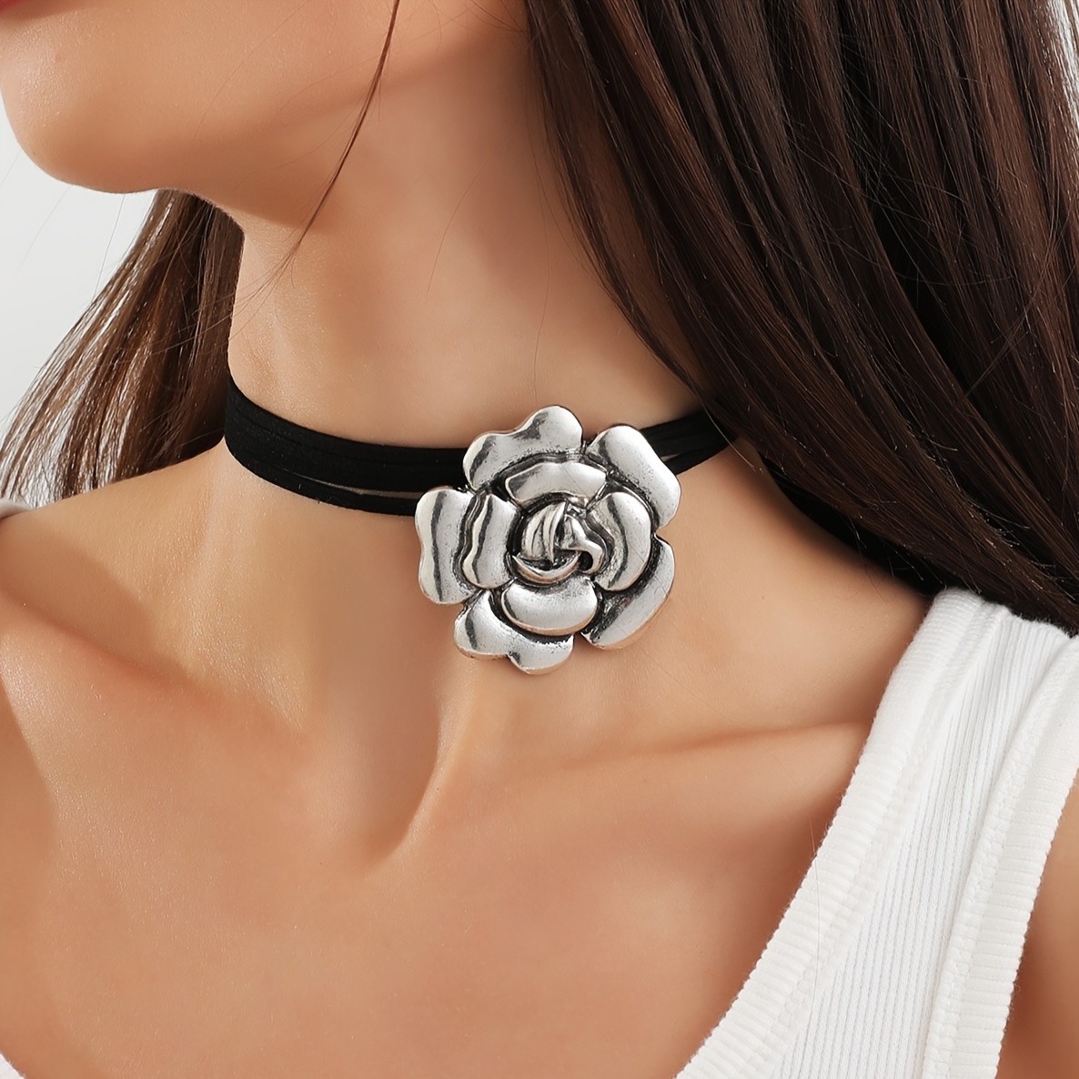 Retro Peony Flower Lace Necklace