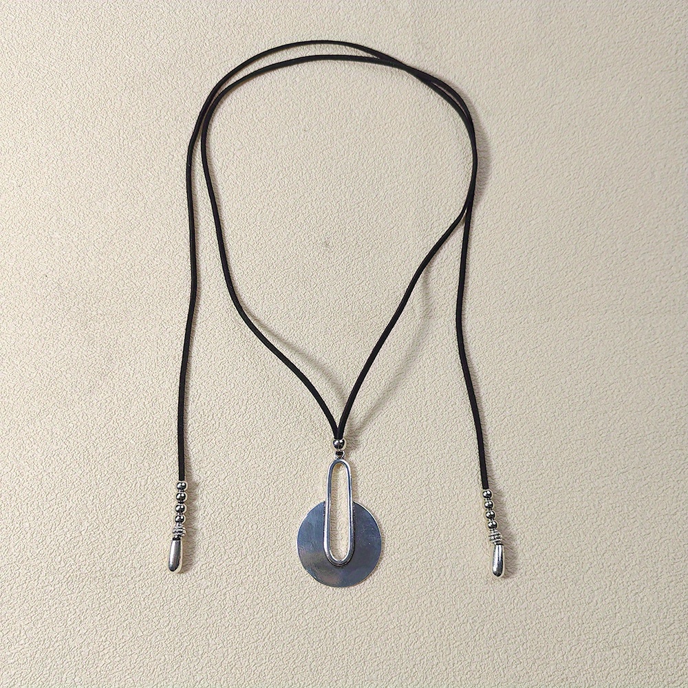 Bohemian geometric simple hollow leather rope pendant necklace