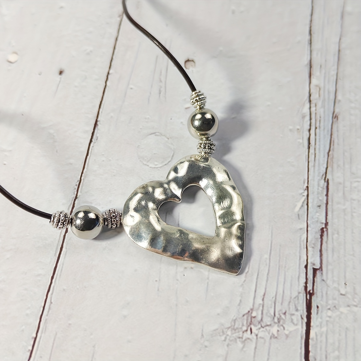 Minimalist Hollow Heart Pendant Necklace 