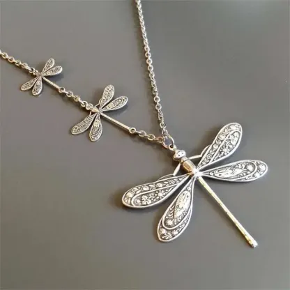 Retro Dragonfly Pendant Necklace