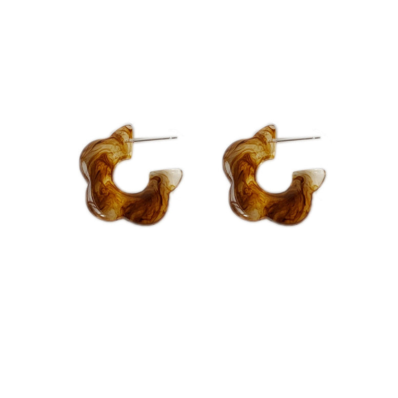Gradient c-shaped plum earrings-canovaniajewelry