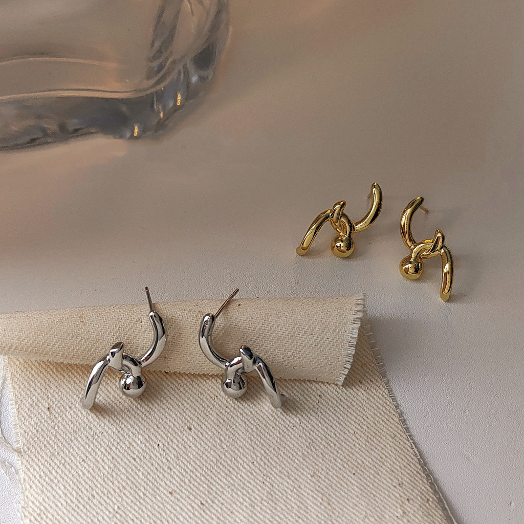 Geometric shaped earrings-canovaniajewelry