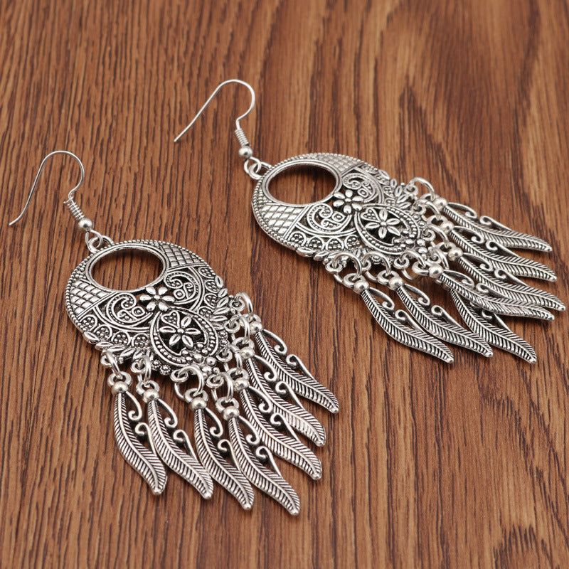 Vintage leaf hollow carved earrings-canovaniajewelry