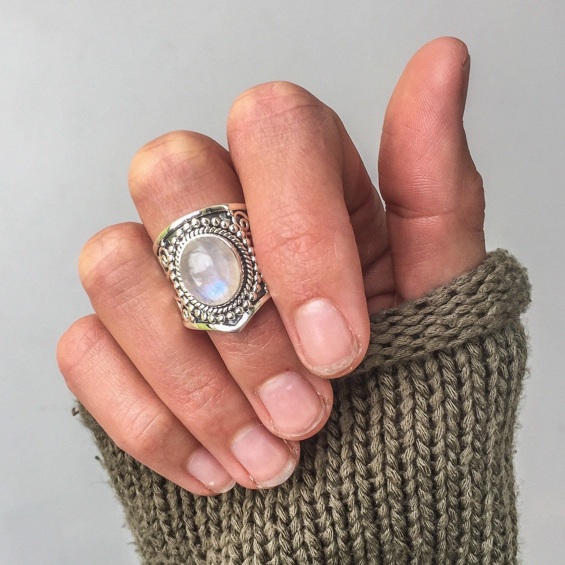 Vintage Moonstone Ring-canovaniajewelry