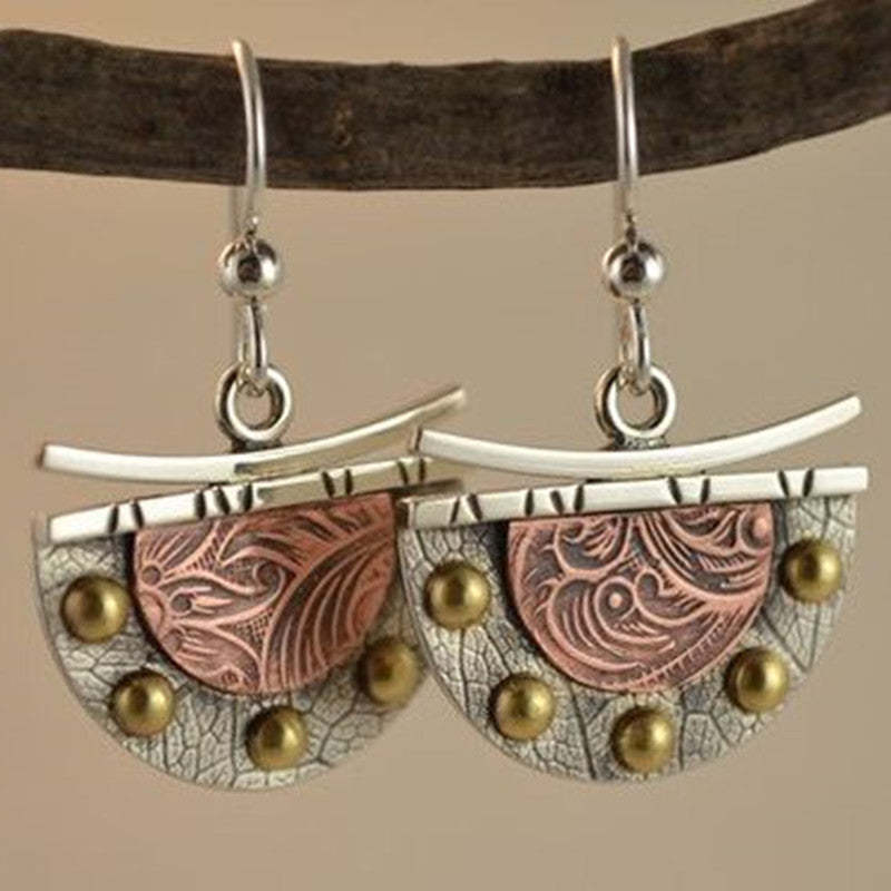 Fan-shaped Metal Carving Pattern Earrings-canovaniajewelry