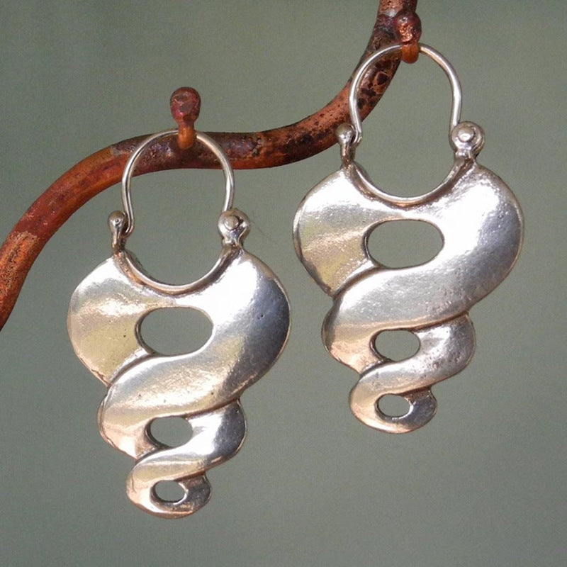 Gypsy curved metal hoop earrings-canovaniajewelry