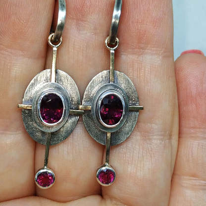 Vintage red Crystal Pendant earrings-canovaniajewelry
