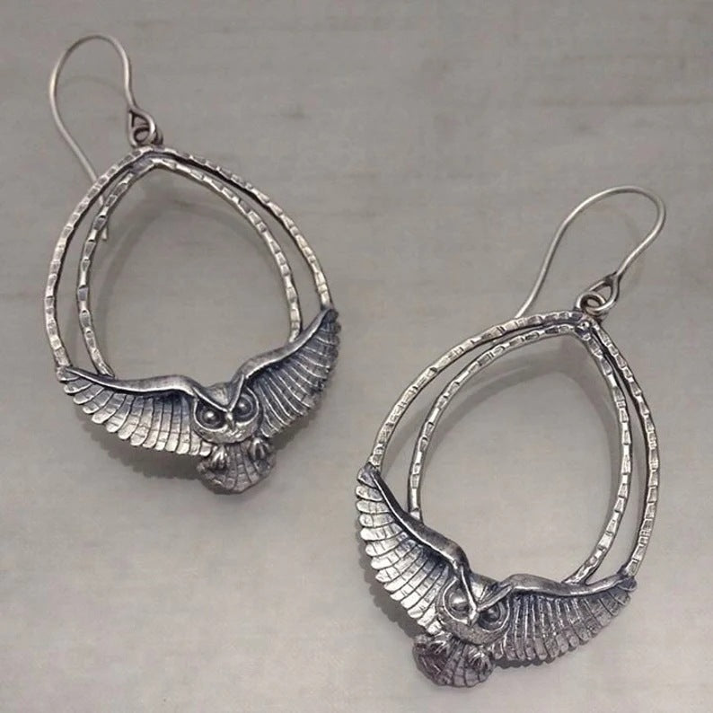 Vintage owl earrings-canovaniajewelry