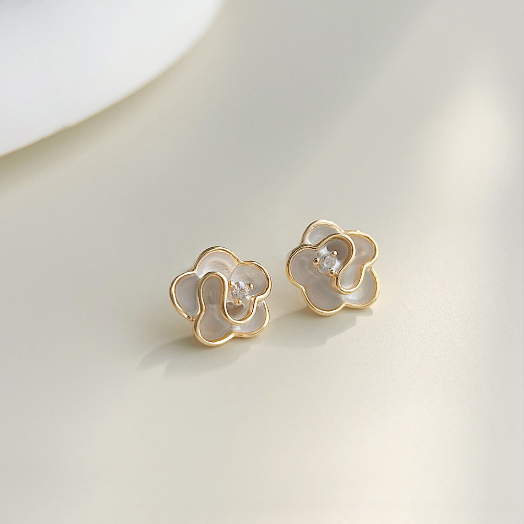 Petite Camellia Stud Earrings-canovaniajewelry
