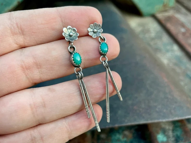 Simple geometric inlaid turquoise long earrings-canovaniajewelry