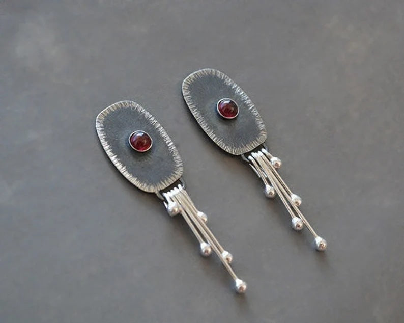 Vintage oval tassel pendant earrings-canovaniajewelry