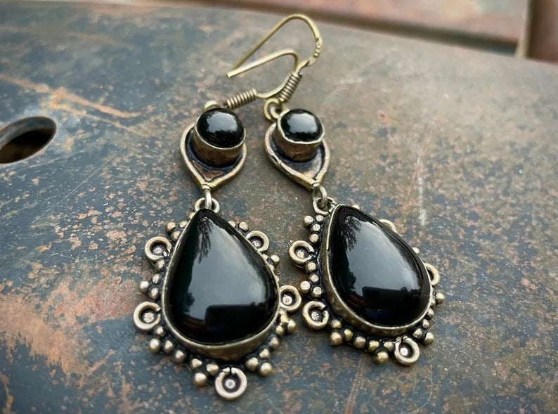 Boho Vintage Drop black agate hollowed out earrings-canovaniajewelry