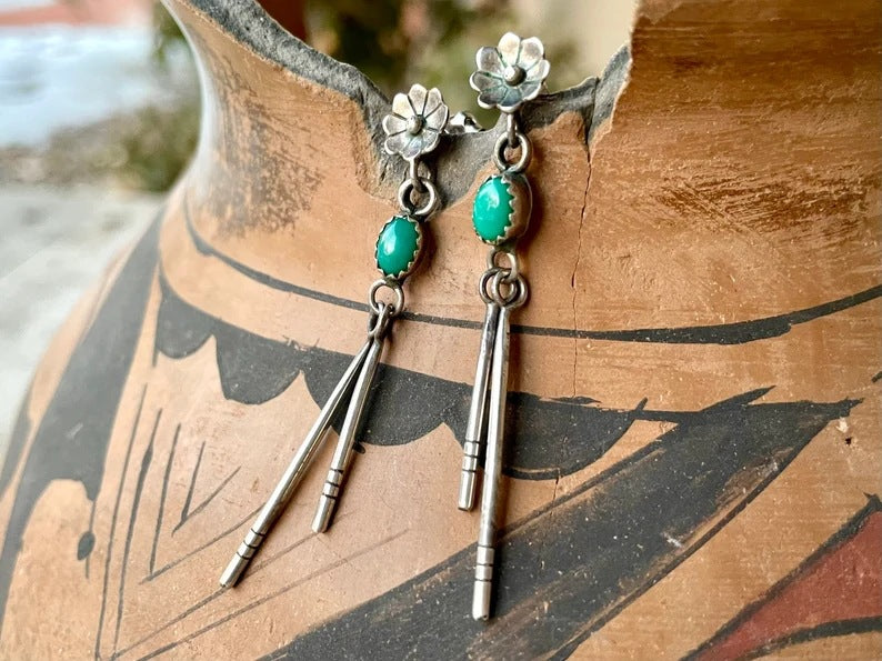 Simple geometric inlaid turquoise long earrings-canovaniajewelry