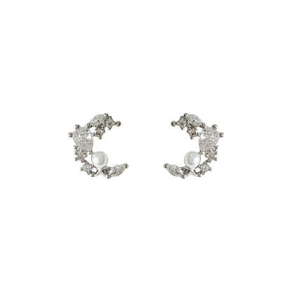 925 silver needle set zircon moon stud earrings-canovaniajewelry