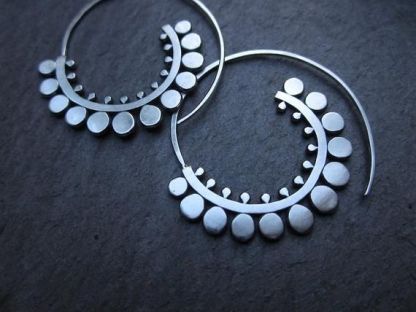 Round spiral vintage earrings-canovaniajewelry