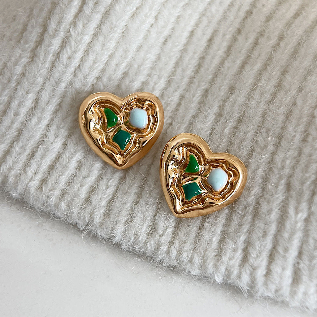 Heart-shaped enamel stud earrings-canovaniajewelry